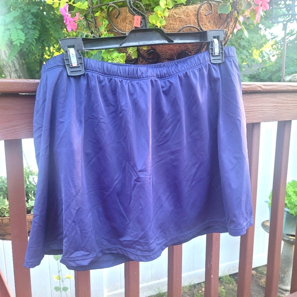 Inches off swim skirt dark blue size 20W